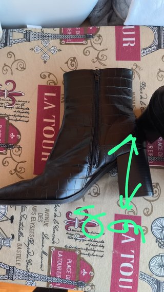 Botines negros efecto piel Primark talla 39