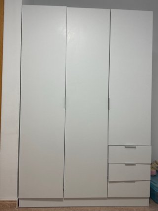 Armario blanco 3 puertas