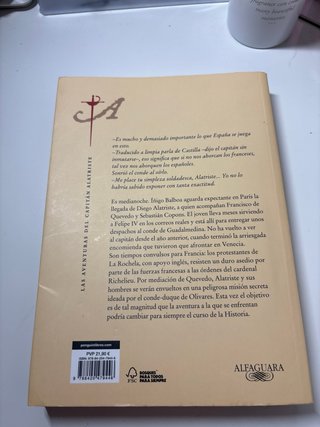 Misión En París / Mission in Paris