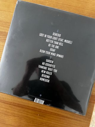Dua Lipa Disco Firmado y Sellado