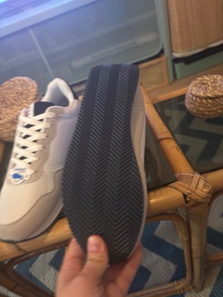 Zapatillas Jhayber casual Blancas y grises t40