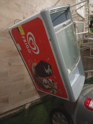 Congelador Frigo con puerta de cristal