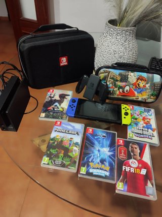 Nintendo Switch + 5 Juegos