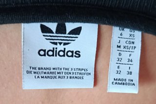 Top Adidas Negro Corto