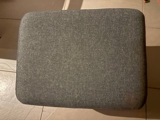 Reposapiés IKEA OMTÄNKSAM tela gris