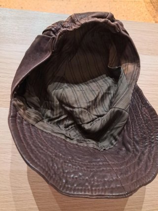 Gorra artesanal cuero marrón