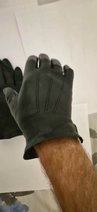 Guantes Piel Negra Talla M (20 cm)