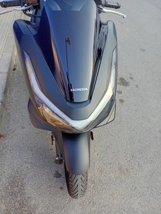 Honda PCX 125 Negra 2026