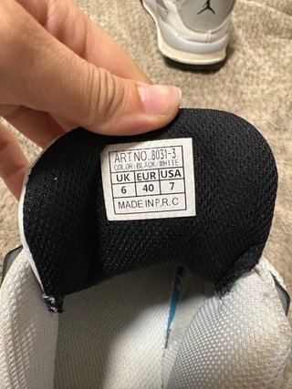 Air Jordan 4 Blancas