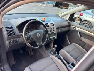 Volkswagen Touran 7 plazas 2010