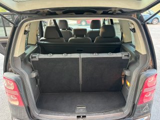 Volkswagen Touran 7 plazas 2010
