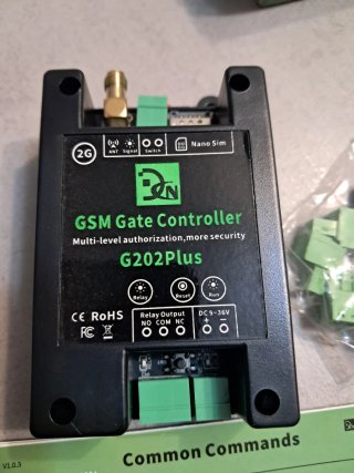 Controlador GSM G202Plus para Puerta automática