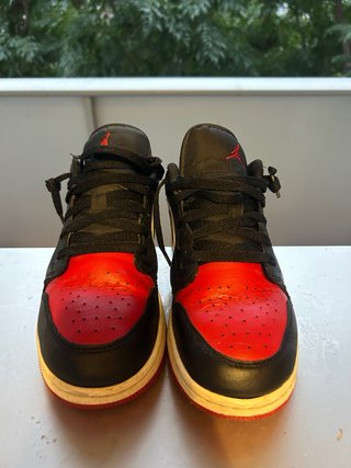 Jordan 1 Low Bred Toe
