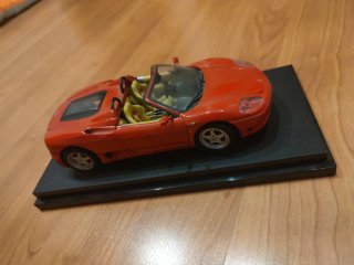 Réplica miniatura Ferrari 369 Spider