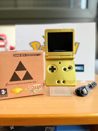 GameBoy Advance SP Edición Limitada Zelda IPS5
