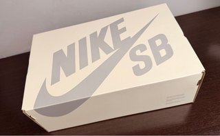 Nike SB Dunk Low Pro WOO Qs Multicolor