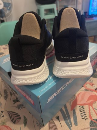 Zapatillas Skechers Skeck-lite Pro 2.0 t39 nuevas