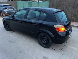 Opel Astra 2005