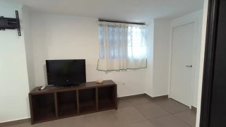2 locales comerciales reformados a casa 611343262