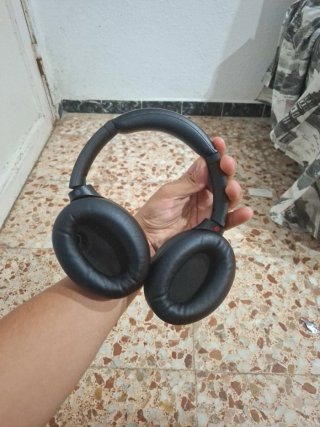Audífonos Sony WH-1000XM4 Negros