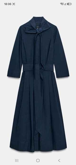 Vestido de popelina con lazos