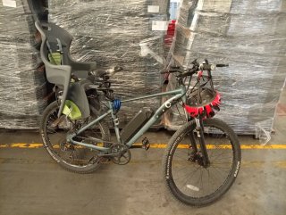 Bicicleta Eléctrica Usada con Silla Infantil