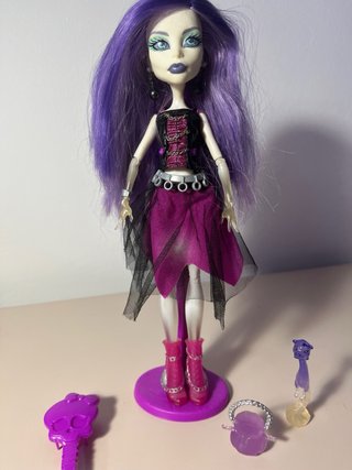 Spectra Vondergeist Monster High Muñeca