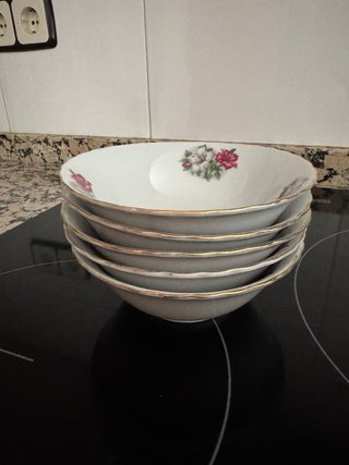 Juego de 5 cuencos vintage porcelana,motivo floral