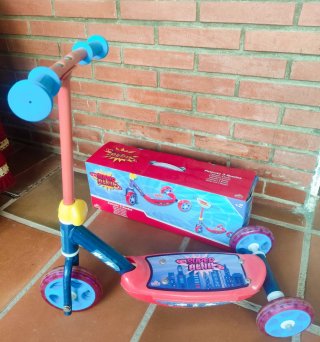 Patinete 3 Ruedas Super Hero