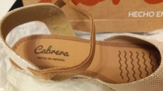 Zapatillas Cabrera cuña beige/doradas T.38