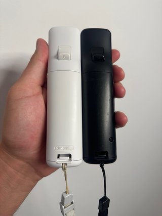 2 Mandos Wii MotionPlus Inside