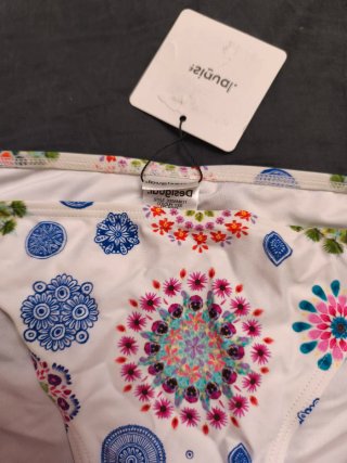 Braguita bikini Desigual Talla L