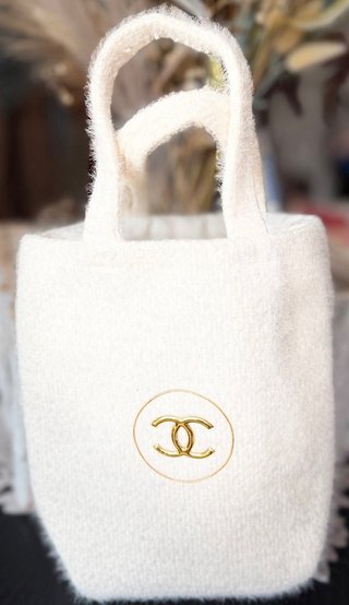 Bolso Chanel Beaute Mini Tote Furry