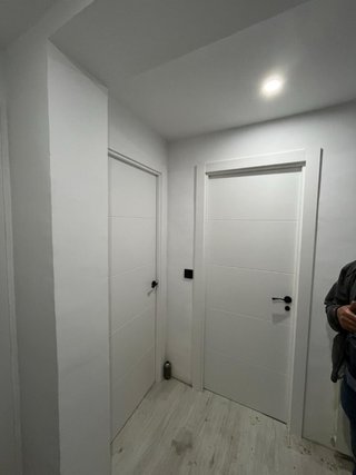 Instalación puertas y cocinas