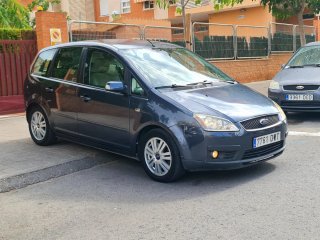 Ford Focus GHIA 2006