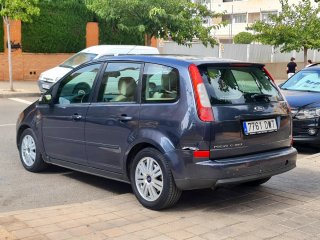 Ford Focus GHIA 2006