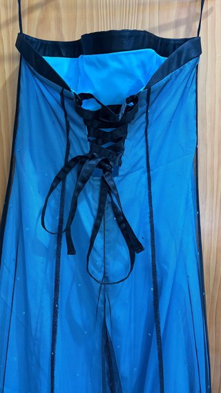 Vestido largo turquesa de noche