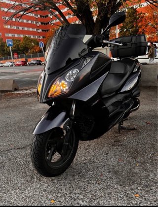 Kymco Super Dink 300 Negra