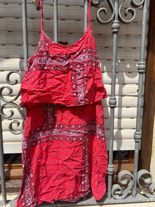 Vestido rojo estampado