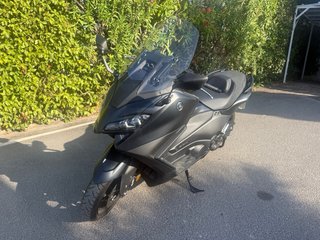 Yamaha TMAX 663km