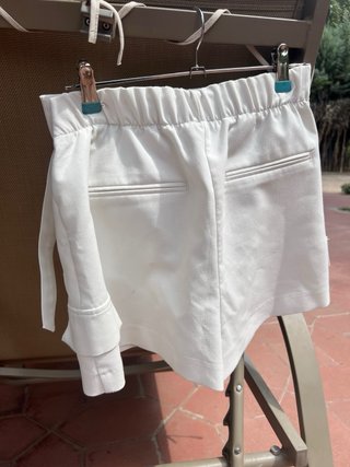 Falda pantalón blanca