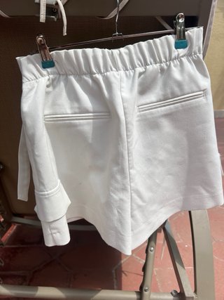 Falda pantalón blanca
