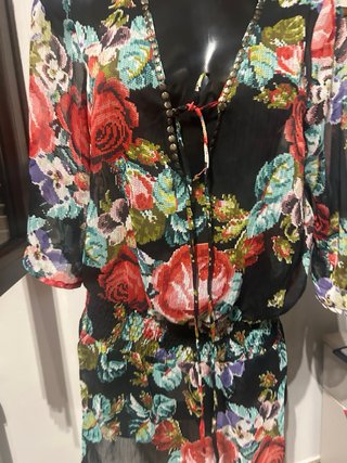Blusa tipo vestido floral Talla M/L