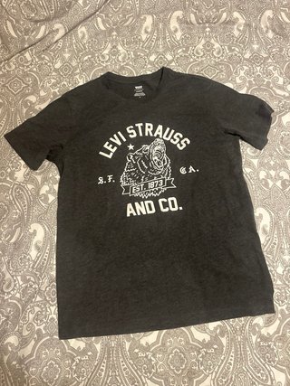 Camiseta Levi's Oso Estampado Talla M