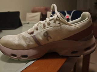 On Running Cloud Pulse Beige/Rosa