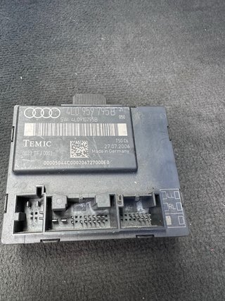 Audi 4L0959795B Centralita TEMIC