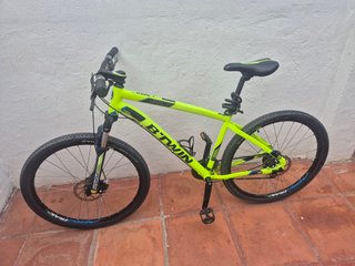 Bicicleta B'TWIN Rockrider 520