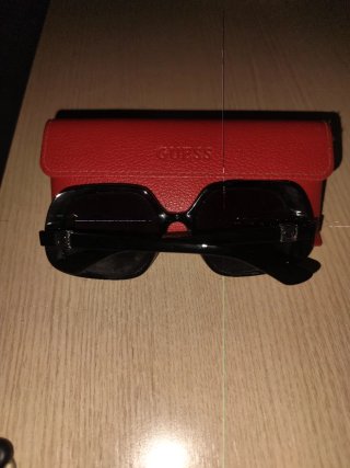 Vendo varias gafas de sol de mujer