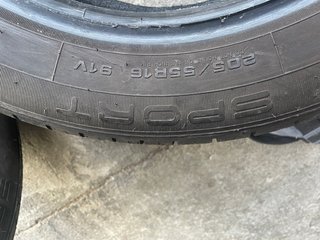 Neumáticos Dunlop 205/55/16