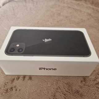 Caja iPhone 11